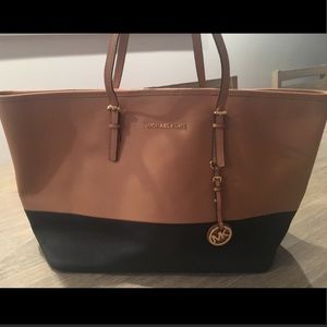 Michael Kors Tote